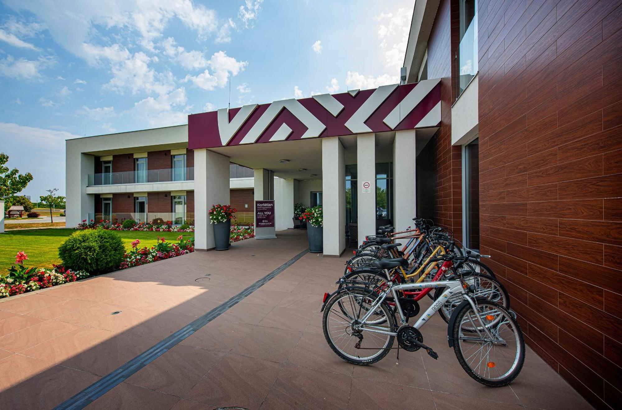 Outlet Hotel Polgar ภายนอก รูปภาพ