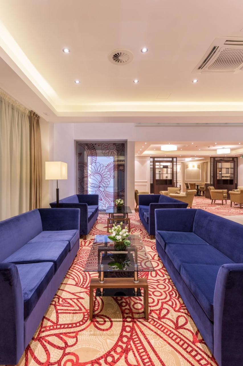 Outlet Hotel Polgar ภายนอก รูปภาพ
